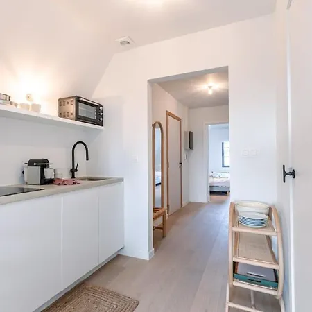 Appartement Huswell - Lovely New In By The