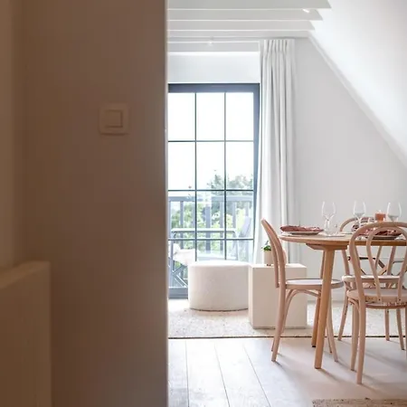 Huswell - Lovely New In By The Knokke-Heist