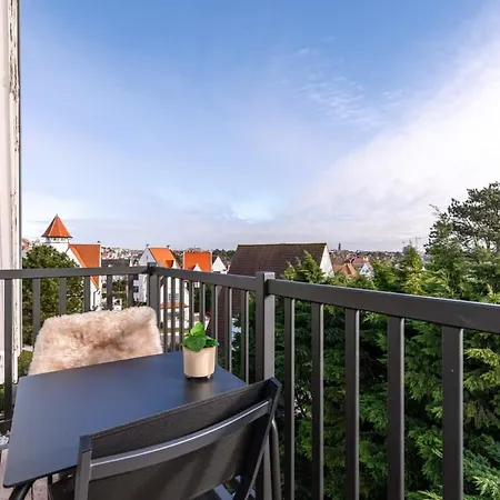 Huswell - Lovely New In By The *